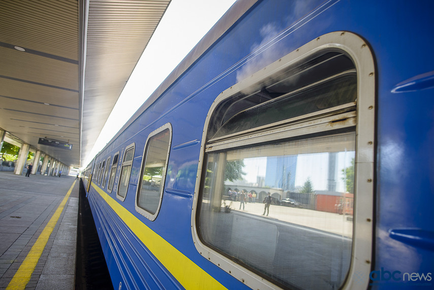 В Украине назначили семь дополнительных поездов ко Дню Конституции