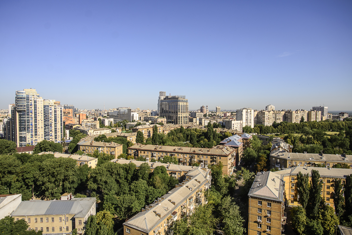 Руфер рассмотрел наивысшие точки Киева с крыши высотки (Фото)