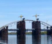 Монтажные опоры Подольского моста укрепили