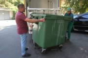 Мусорные контейнеры в Киеве теперь будут мыть