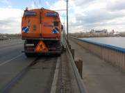 В Киеве дезинфицируют дороги и мосты