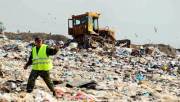 Коммунальщики рассказали об инновациях в вывозе мусора в Киеве